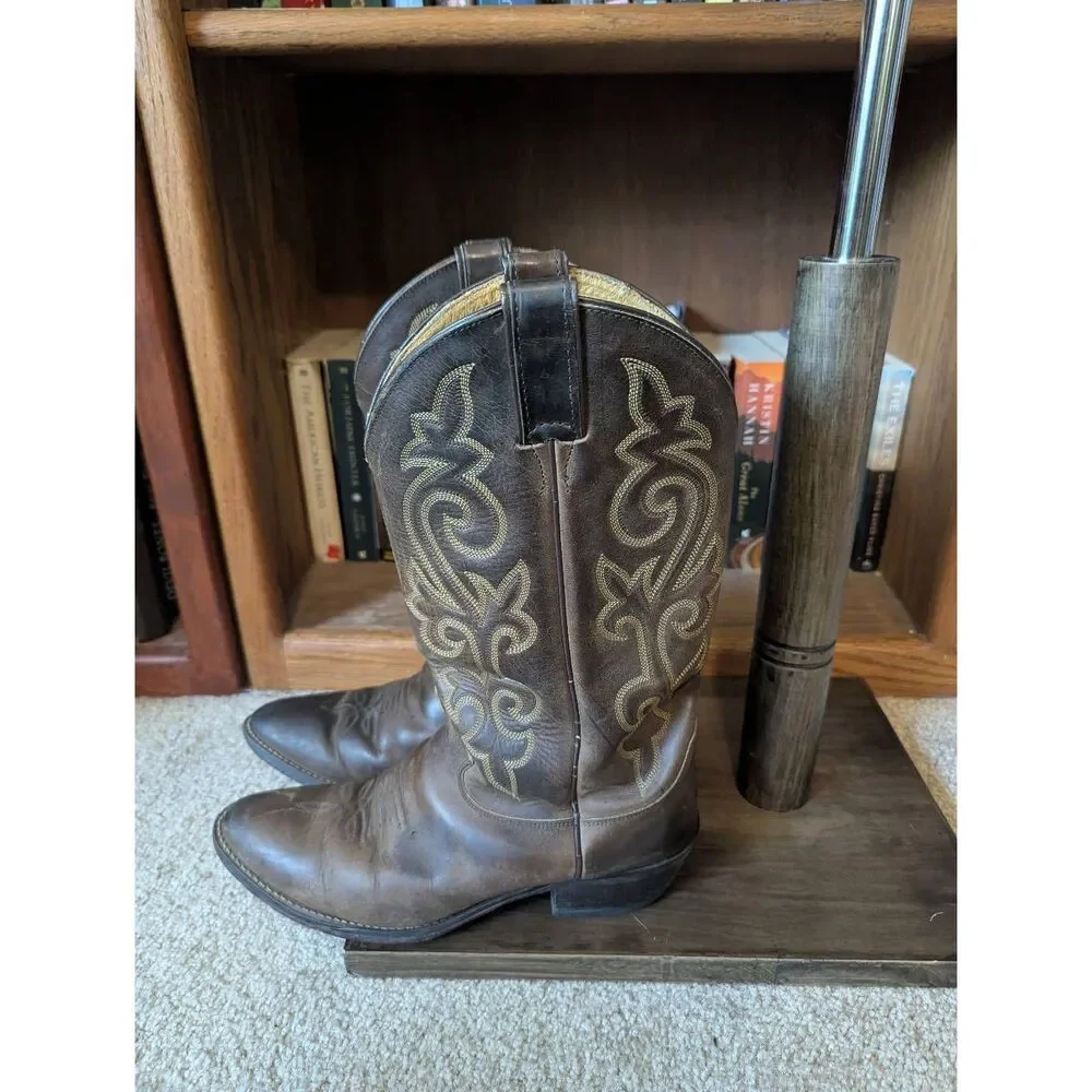 Justin Men’s Western Cowboy Boots Brown Leather Stitched Shaft Size 9 EE Wide